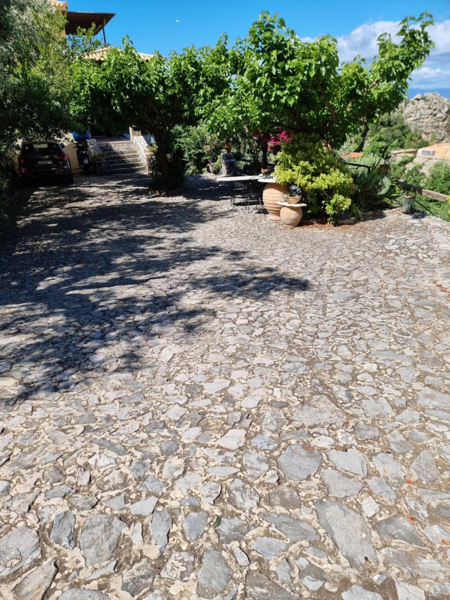 Unique View Apartment Kalamata Eksteriør billede