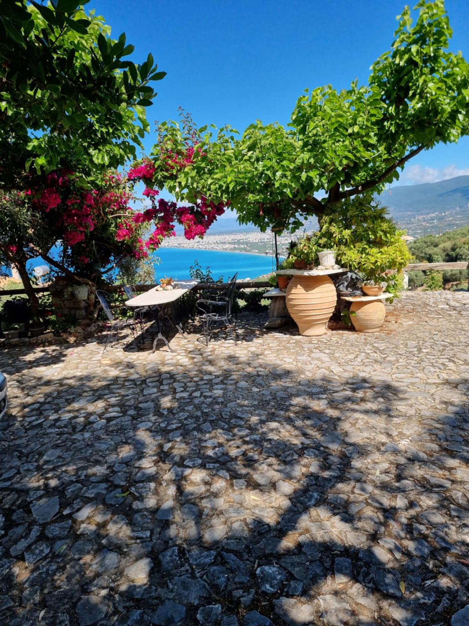 Unique View Apartment Kalamata Eksteriør billede